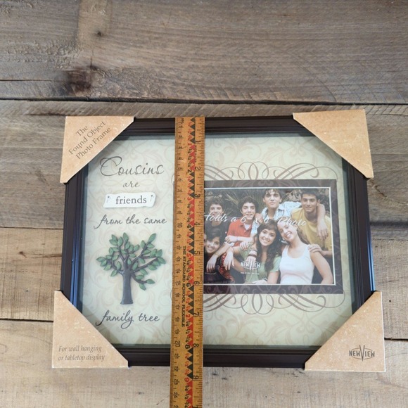"Cousins are friends from the same family tree" Photo Frame by New View Gifts - Picture 11 of 11